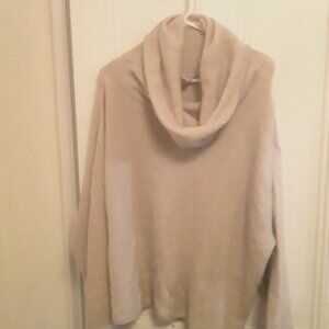 H & M Cowl neck turtle neck cropped beige sweater xl like-new condition